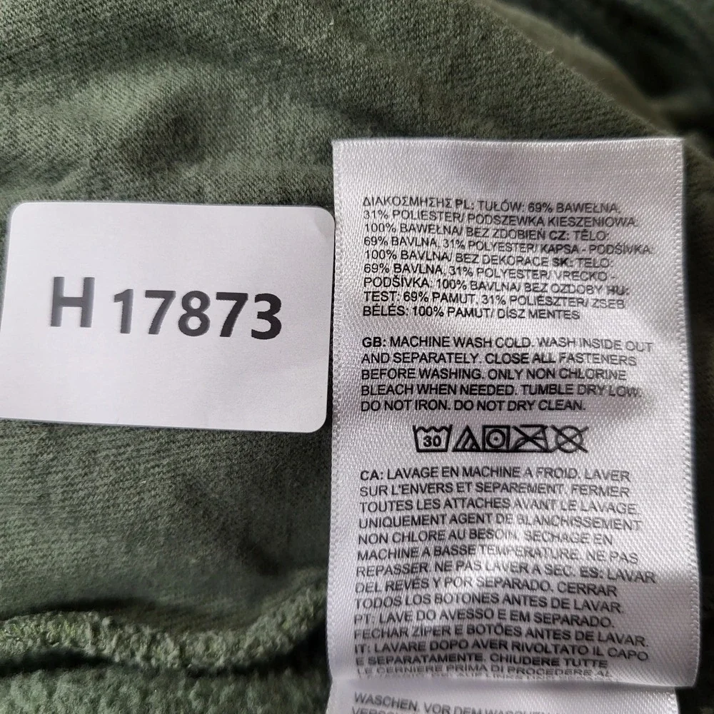 The North Face Men Activewear Shorts M Green Logo Embroidery Sweat Patch